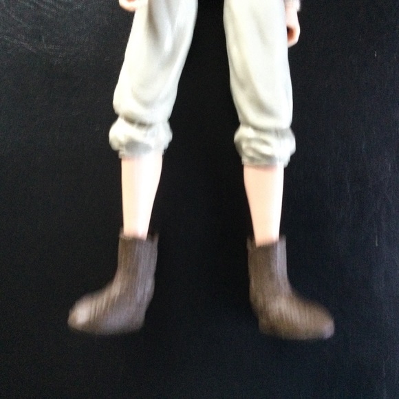 Hasbro Star Wars Rey 11" Doll - Picture 4 of 8